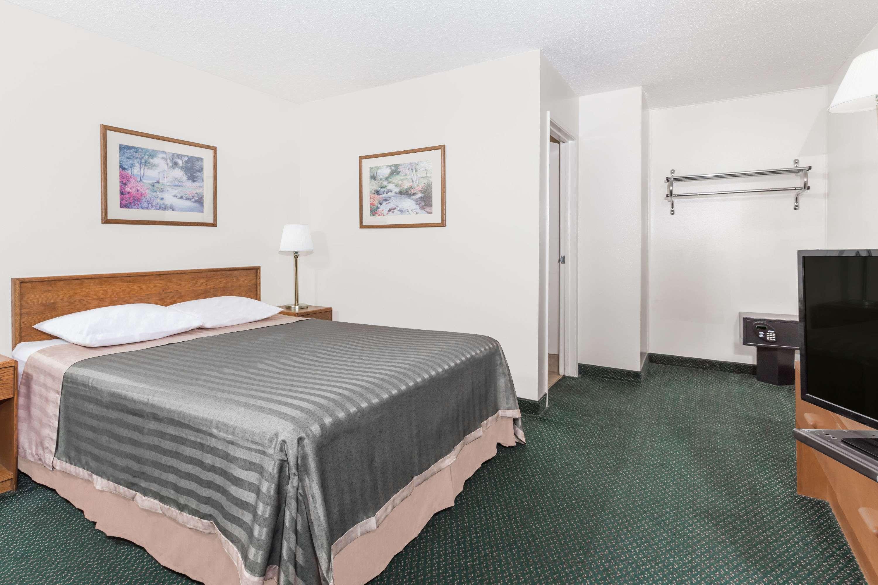 Travelodge By Wyndham Grants Pass Zewnętrze zdjęcie